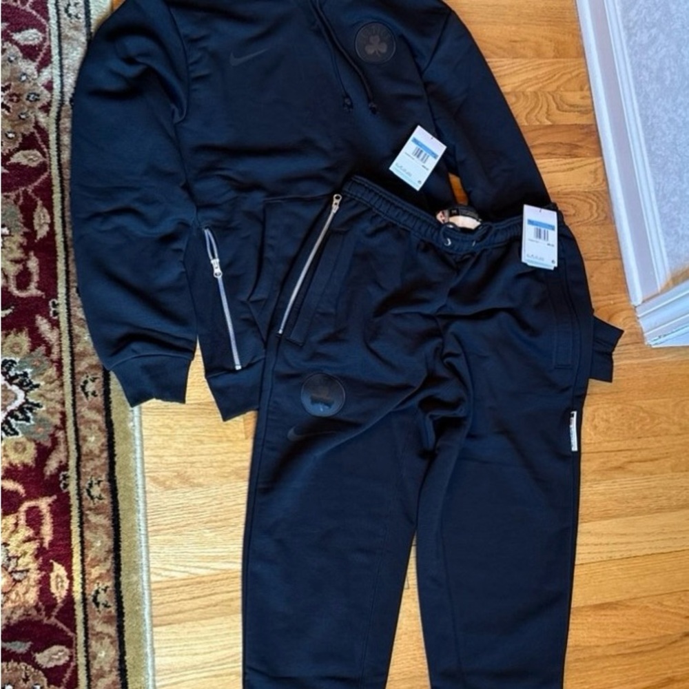 Nike Celtics Black Sweatsuit Set